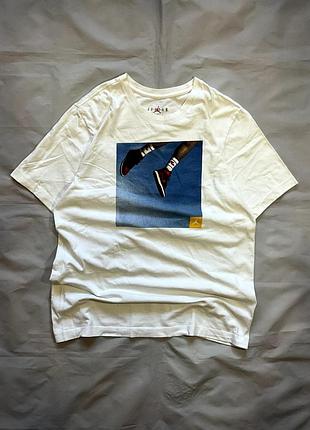 Футболка белая jordan nike big logo t-shirt