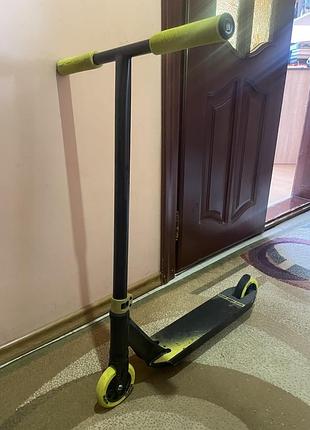 Самокат трюковий hipe h1