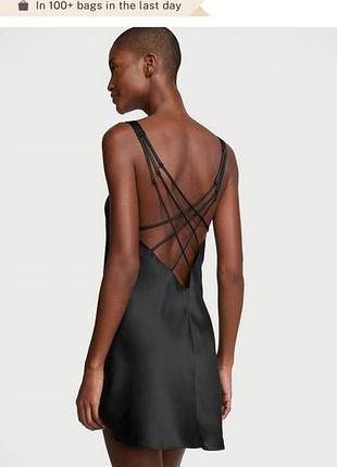 Нічна сорочка жіноча victoria’s secret shine strap satin slip black сатинова, чорна