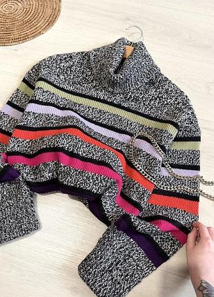 Классный свитер oversize