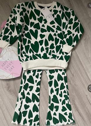 Повсякденний костюм для дівчинки zara з принтом серця