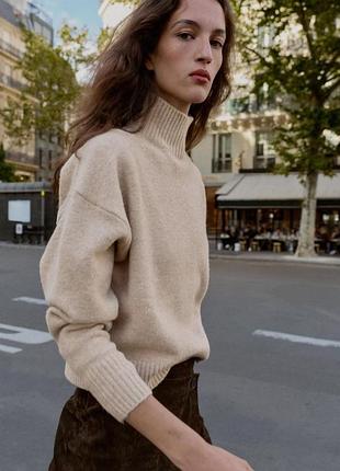 Бежевый плотный свитер оверсайз из смесовой шерсти zara
✨✨✨✨✨✨✨✨✨✨✨✨