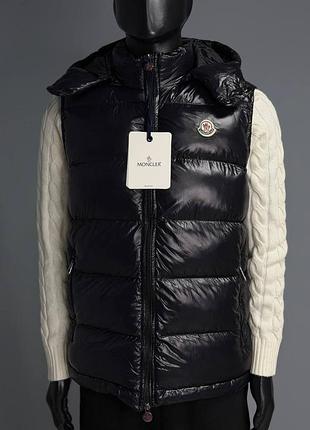 Жилетка чоловіча moncler чорна з капюшоном