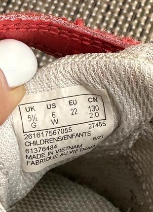 Оригінальні кросівки clarks 4