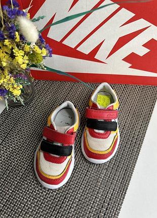 Оригінальні кросівки clarks 5