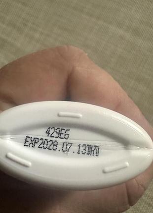 Сонцезахисний крем centella madagascar centella poremizing velvet finish sunscreen для обличчя, spf 50+ 4