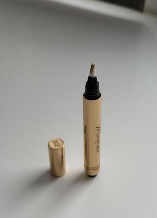 Консилер yves saint laurent touche éclat