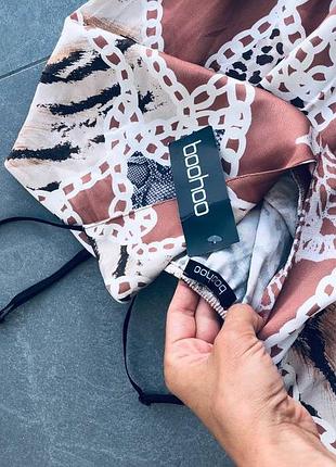 Боди boohoo с этикеткой 4