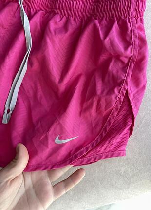 Бігові шорти,спортивні шорти nike dri fit