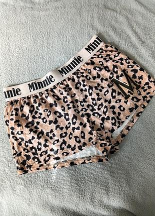 Домашній одяг жіночий minnie mouse піжамні шорти леопардові george