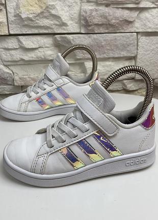 Оригінальні кросівки adidas grand court