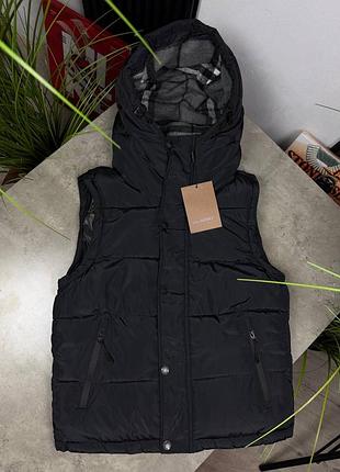 Куртка/жилетка burberry 4