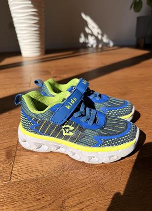 Дитячі кросівки для хлопчика, 26 розмір 👟💙