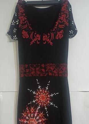 Платье desigual с удлиненными краями и узором мандалы