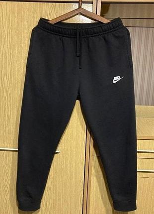 Спортивні трикотажні штани на флісі,джогери nike m nsw club fleece jogger.оригінал.