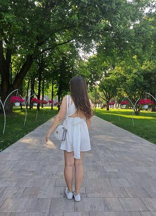 Комбінезон з шортами жіночий літній на зав'язках білий