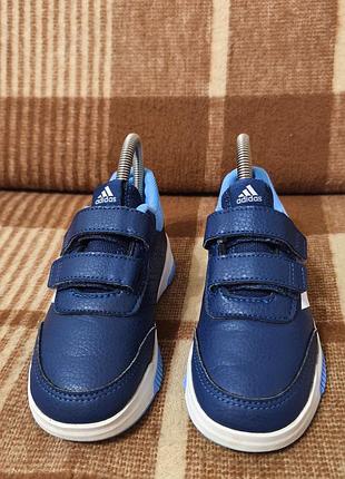 Детские кроссовки adidas 2
