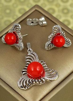 Набір xuping jewelry сережки гвоздики з кулоном фізаліз з червоною перлиною сріблястий