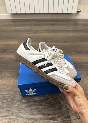 Кросівки оригінал adidas samba 2