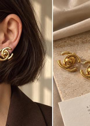 Вінтажні кліпси chanel