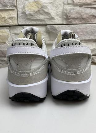 Оригінальні кросівки nike waffle debut 4