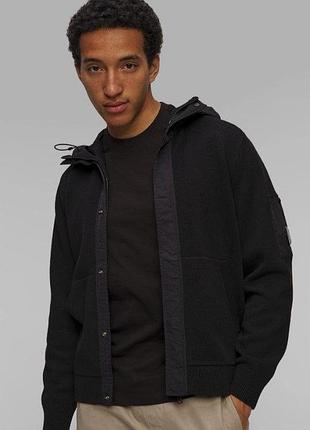 Кофта чоловіча cp company чорна з капюшоном