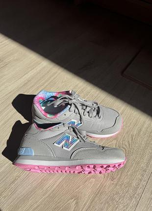 Нові кросівки new balance