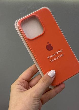 Чехол-накладка с микрофиброй для айфон 15 pro, чехол silicone case с микрофиброй для iphone 15 pro (оранжевый)