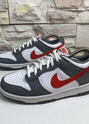 Оригінальні кросівки nike dunk low