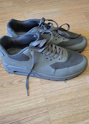 Кросівки nike чоловічі сірі 41 розмір