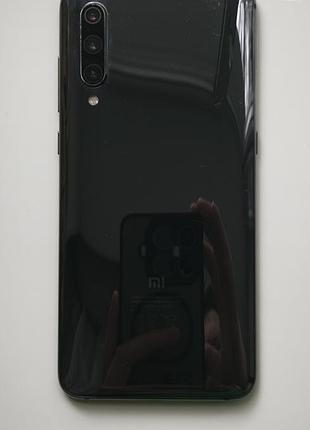 Xiaomi mi9 m1902f1g  6/128gb 2