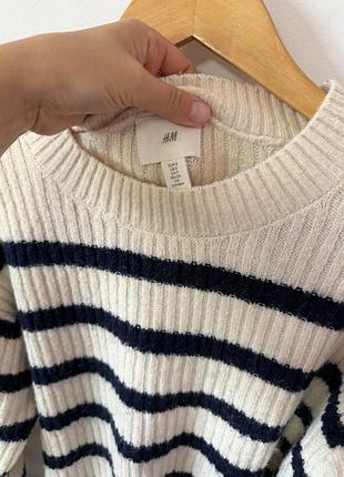 Красивий светр h&m🌿 2