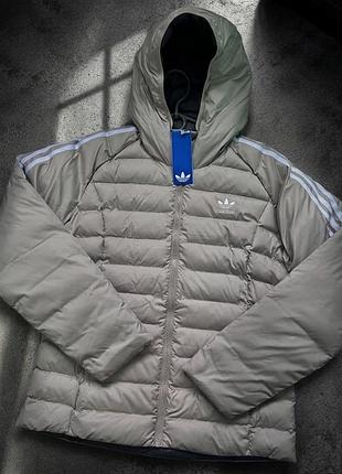 Демісезонна куртка adidas ,оригінал