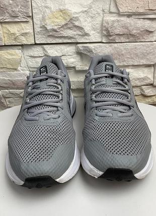 Оригінальні кросівки nike run swift 2 3