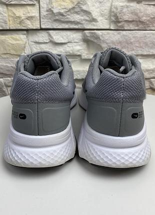 Оригінальні кросівки nike run swift 2 4