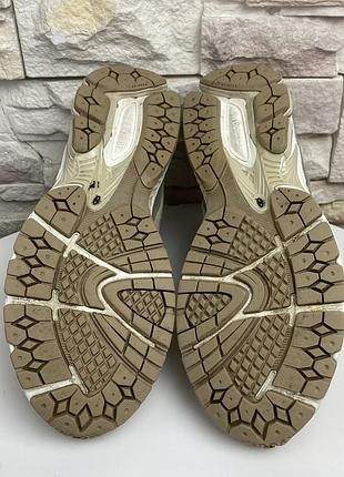 Оригінальні кросівки new balance 2002r 5
