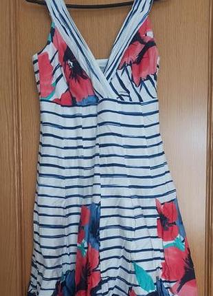 Літня біла сукня marks & spencer / per una з квітами та смужками