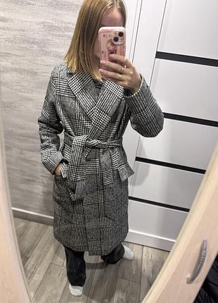 Пальто жіноче