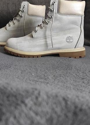 Черевики жіночі timberland premium 6-inch світло-сірі, розмір 38.5, устілка 24.5 см, нубук
