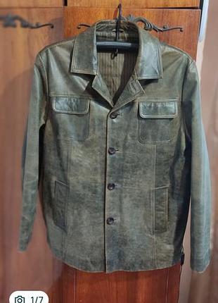Куртка leather знаменитой лондонской фирмы river island. розмір xl.,колір хакі