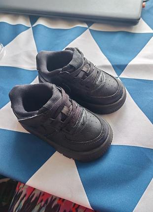 Найки дитячі 4