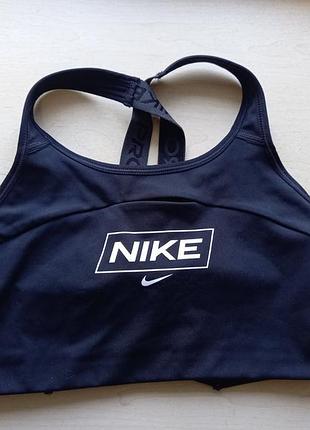 Спортивный топик nike pro для фитнеса 4