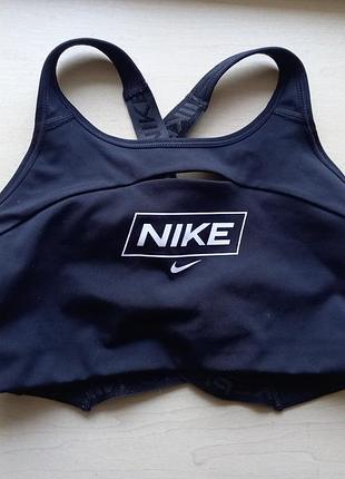 Спортивный топик nike pro для фитнеса 6