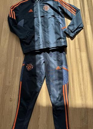 Спортивний костюм для хлопчика adidas синій з помаранчевими смужками манчестер юнайтед  9-10 років