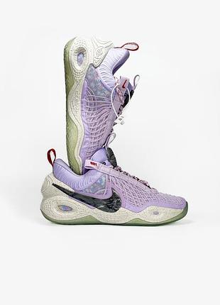 Nike cosmic unity multicolor 6