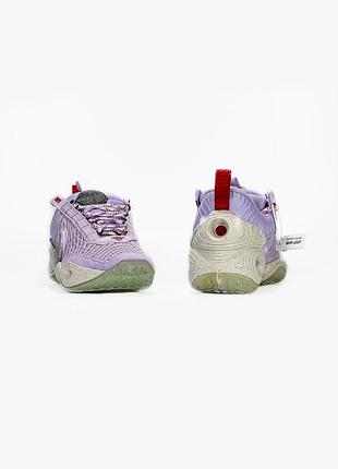 Nike cosmic unity multicolor 7