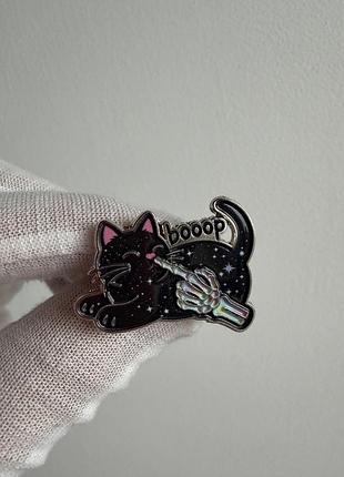 Пін значок металевий брошка чорний кіт boop зі скелетною рукою, готичний значок halloween хелоуін хелловін геловін