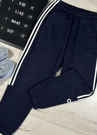 Теплые спортивные штаны adidas