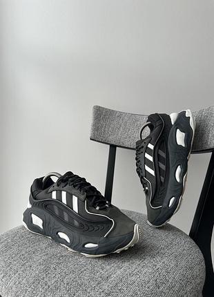 Чоловічі спортивні кросівки кеди взуття adidas
