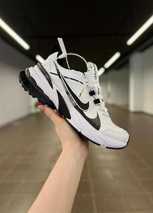 Nike v2k runtekk white black